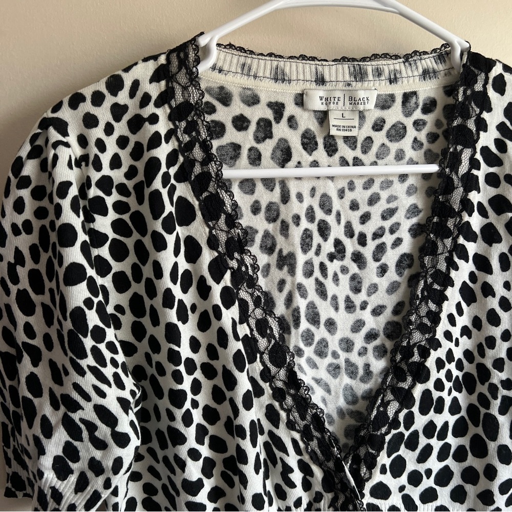 White House Black Market Animal Print Lace Trim Short Sleeve Cardigan Sweater - Picture 2 of 4